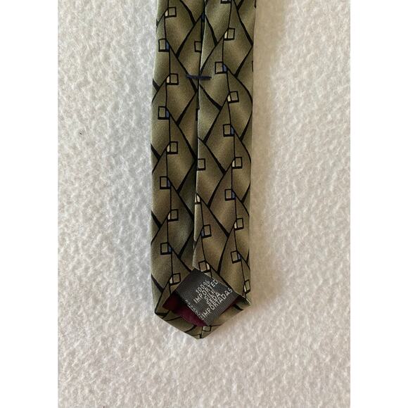 ZYLOS GOLD George Machado Men's 100% Silk Tie Geometric Design Made in the USA - Picture 4 of 5